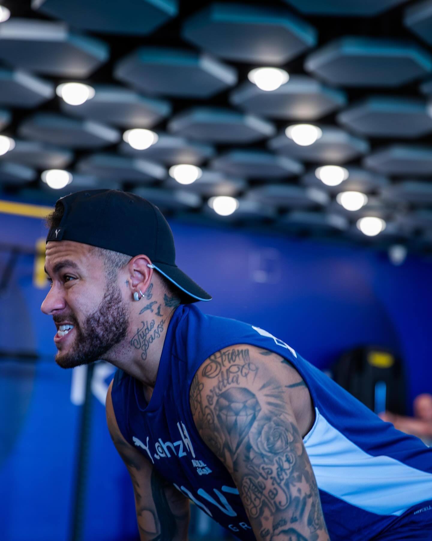 迫与持球 迫与持球